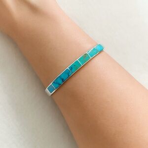 Vintage 1970s Navajo Turquoise Inlay Cuff Bracelet 20g Sterling Silver